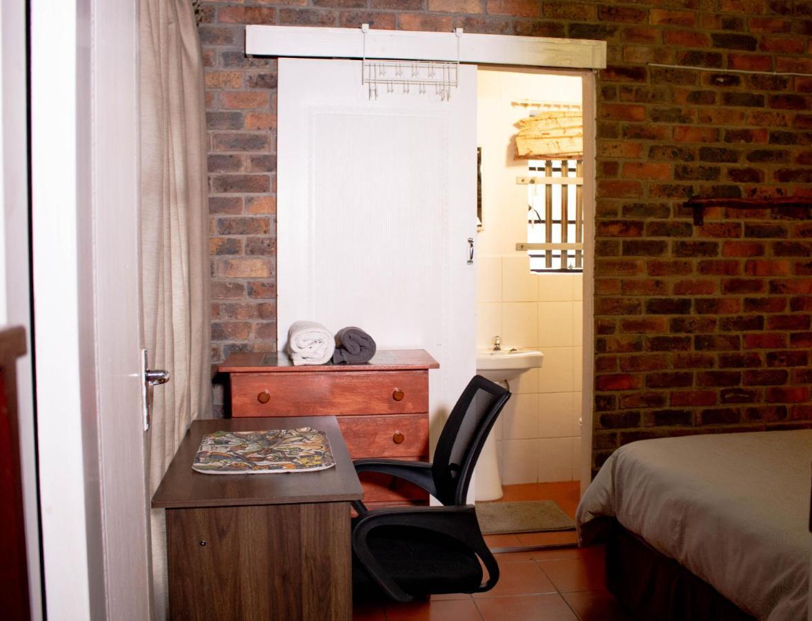 Nanisto Bush Lodge Marloth Park Bagian luar foto