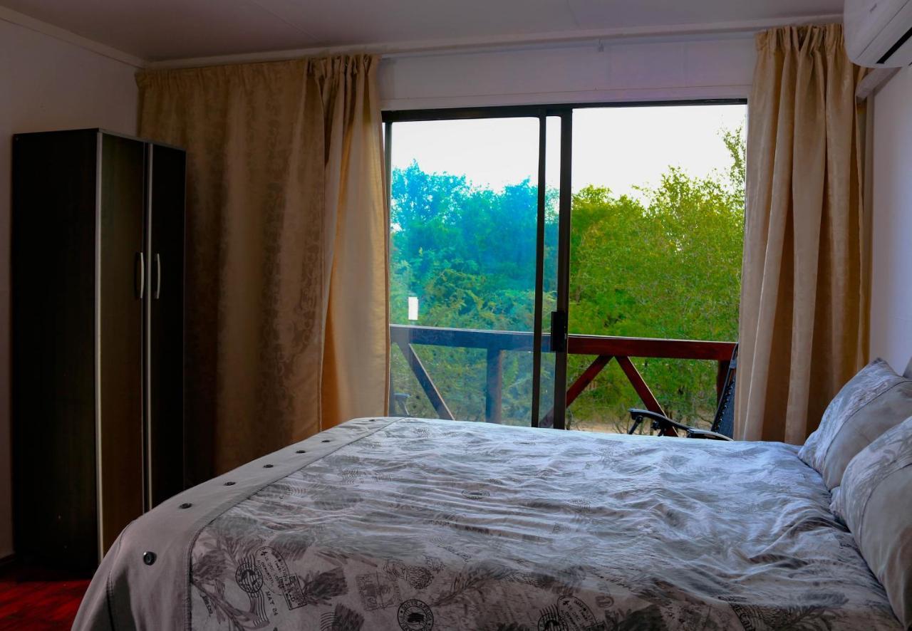 Nanisto Bush Lodge Marloth Park Bagian luar foto